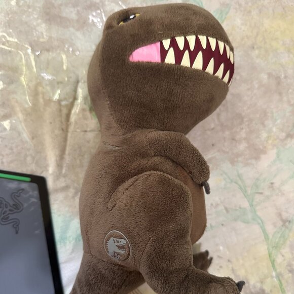 Jurassic Park World Universal Studios Plush Stuffed T REX Dinosaur 9” Soft 56814 - Picture 2 of 6
